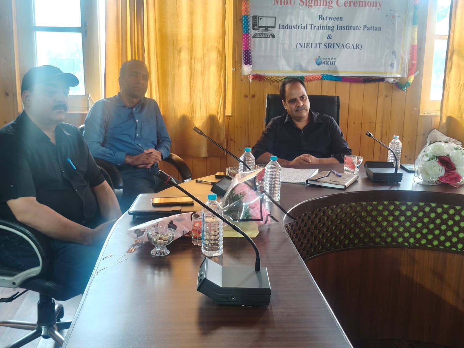 A significant milestone was achieved as Government ITI Pattan and NIELIT formalized their collaboration through the signing of a Memorandum of Understanding (MoU). This partnership aims to strengthen skill development, promote digital literacy.